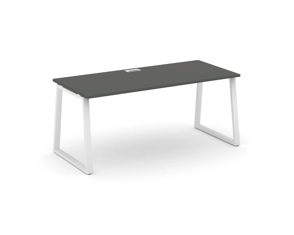 Стол письменный опоры трапеция 1580x700x750 Стайл Проджект Директ / Style Project Direct